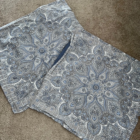 Pottery Barn Vivianna Print Duvet Cover and Euro Shams - Picture 10 of 11